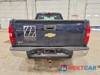 Zdjęcie 6 z 11 samochodu: 2011 CHEVROLET SILVERADO K1500 VIN:1GCNKPE08BZ273784 - miniatura