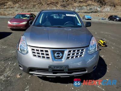 Piąte zdjęcie samochodu w środku: 2010 NISSAN ROGUE S VIN:JN8AS5MV3AW612584 - miniatura