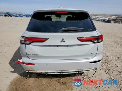 Zdjęcie 6 z 13 samochodu: 2022 MITSUBISHI OUTLANDER SE VIN:JA4J4UA84NZ037067 - miniatura
