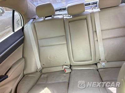 Zdjęcie 9 z 11 samochodu: 2010 HONDA CIVIC EXL VIN:2HGFA1F93AH516340 - miniatura