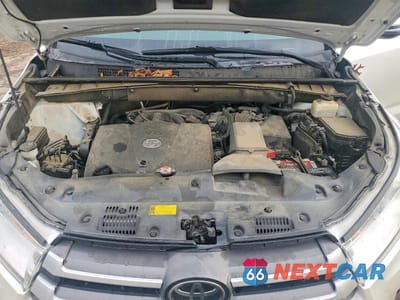 Zdjęcie 12 z 12 samochodu: 2018 TOYOTA HIGHLANDER XLE VIN:5TDKZRFH3JS540778 - miniatura