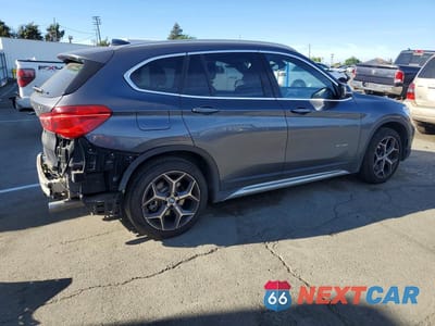 Trzecie zdjęcie samochodu z tyłu: 2017 BMW X1 XDRIVE28I VIN:WBXHT3Z3XH4A53730 - miniatura