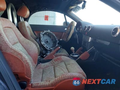Zdjęcie 10 z 13 samochodu: 2002 AUDI TT VIN:TRUTC28N241011250 - miniatura