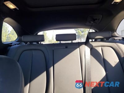 Zdjęcie 10 z 12 samochodu: 2022 BMW X1 SDRIVE28I VIN:WBXJG7C07N5U49001 - miniatura