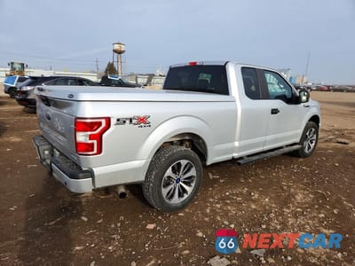 Trzecie zdjęcie samochodu z tyłu: 2019 FORD F150 SUPER CAB VIN:1FTEX1EP1KKC68429 - miniatura