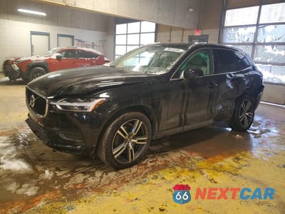 2019 VOLVO XC60 T6 MOMENTUM LYVA22RK2KB238338 - główne zdjęcie licytacji z USA - miniatura