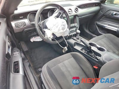 Zdjęcie 8 z 12 samochodu: 2018 FORD MUSTANG VIN:1FA6P8TH8J5177525 - miniatura