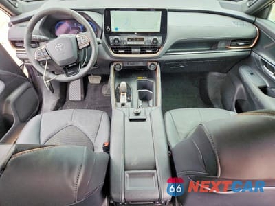 Zdjęcie 8 z 13 samochodu: 2026 TOYOTA GRAND HIGHLANDER HYBRID MAX PLATINUM VIN:5TDADAB58TS029027 - miniatura