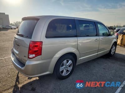 Trzecie zdjęcie samochodu z tyłu: 2013 DODGE GRAND CARAVAN SE VIN:2C4RDGBG2DR554263 - miniatura