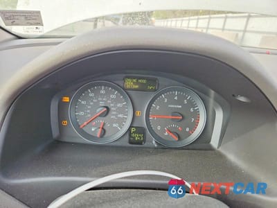Zdjęcie 9 z 12 samochodu: 2010 VOLVO S40 2.4I VIN:YV1382MS2A2491071 - miniatura