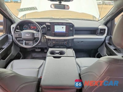 Zdjęcie 8 z 11 samochodu: 2023 FORD F250 SUPER DUTY VIN:1FT8X2AA2PEC78686 - miniatura