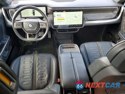 Zdjęcie 8 z 11 samochodu: 2022 RIVIAN R1T ADVENTURE VIN:7FCTGAAA5NN013742 - miniatura