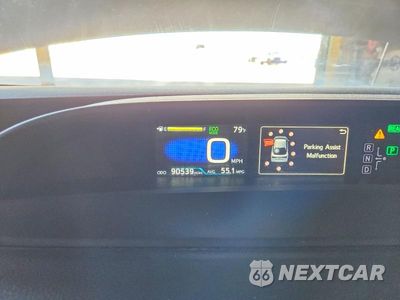 Zdjęcie 9 z 11 samochodu: 2019 TOYOTA PRIUS LE VIN:JTDKARFU0K3081474 - miniatura