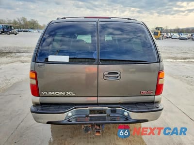 Zdjęcie 6 z 12 samochodu: 2000 GMC YUKON XL K1500 VIN:3GKFK16T5YG163623 - miniatura