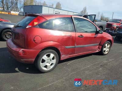Trzecie zdjęcie samochodu z tyłu: 2004 FORD FOCUS ZX3 VIN:3FAFP31324R121043 - miniatura