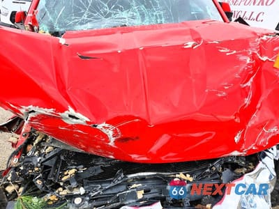 Zdjęcie 11 z 11 samochodu: 2018 CHEVROLET SILVERADO K1500 LT VIN:3GCUKREC2JG441712 - miniatura