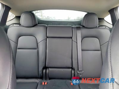 Zdjęcie 10 z 14 samochodu: 2024 TESLA MODEL Y VIN:7SAYGDEF7RA285703 - miniatura