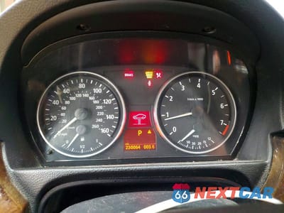 Zdjęcie 9 z 12 samochodu: 2006 BMW 325 I VIN:WBAVB135X6KX63408 - miniatura
