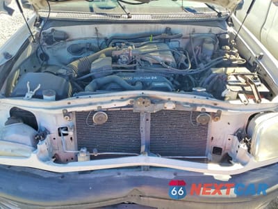 Zdjęcie 11 z 13 samochodu: 2000 TOYOTA TUNDRA BASE VIN:5TBJN3215YS085383 - miniatura