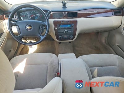 Zdjęcie 8 z 11 samochodu: 2011 CHEVROLET IMPALA LT VIN:2G1WB5EK5B1230998 - miniatura
