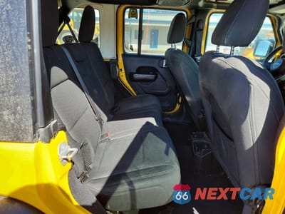 Zdjęcie 10 z 12 samochodu: 2018 JEEP WRANGLER UNLIMITED SPORT VIN:1C4HJXDN4JW318975 - miniatura