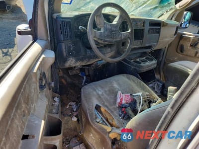 Zdjęcie 8 z 12 samochodu: 2006 CHEVROLET EXPRESS 2500 DELIVERY VAN VIN:1GCGG25V661187547 - miniatura