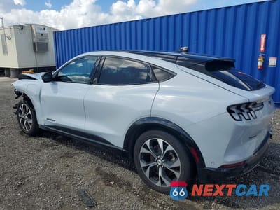 Drugie zdjęcie samochodu z przodu: 2023 FORD MUSTANG MACH-E PREMIUM VIN:3FMTK3SU5PMA83632 - miniatura
