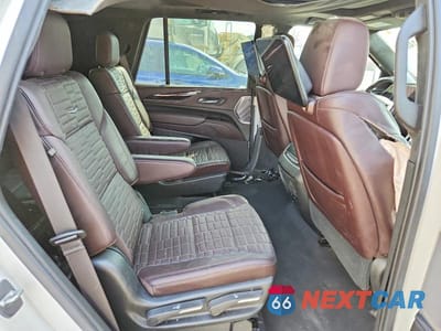 Zdjęcie 11 z 12 samochodu: 2021 CADILLAC ESCALADE PREMIUM LUXURY PLATINUM VIN:1GYS4DKL4MR398434 - miniatura