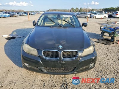 Piąte zdjęcie samochodu w środku: 2011 BMW 328 I VIN:WBAPH7C55BE851513 - miniatura