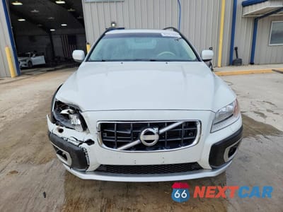 Piąte zdjęcie samochodu w środku: 2011 VOLVO XC70 T6 VIN:YV4902BZ7B1111962 - miniatura