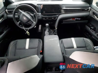 Zdjęcie 8 z 12 samochodu: 2025 TOYOTA CAMRY SE VIN:4T1DBADK8SU525683 - miniatura