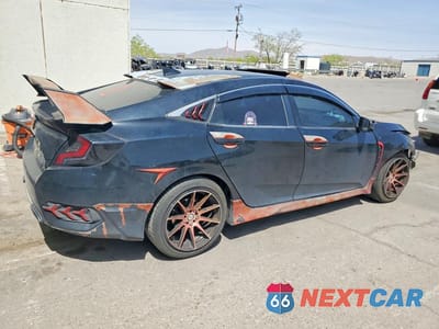 Trzecie zdjęcie samochodu z tyłu: 2017 HONDA CIVIC EX VIN:19XFC2F7XHE063644 - miniatura