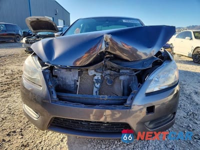 Piąte zdjęcie samochodu w środku: 2014 NISSAN SENTRA SV VIN:3N1AB7AP9EL607465 - miniatura