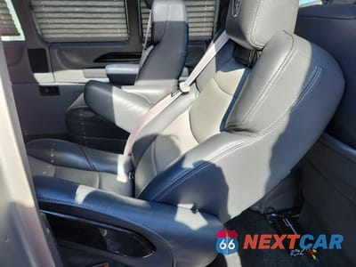 Zdjęcie 10 z 13 samochodu: 2020 GMC SAVANA G2500 VIN:1GTW7BFG5L1262505 - miniatura