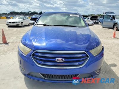 Piąte zdjęcie samochodu w środku: 2013 FORD TAURUS LIMITED VIN:1FAHP2F82DG212425 - miniatura