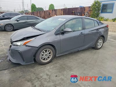 2020 TOYOTA PRIUS LE JTDKARFU6L3109831 - główne zdjęcie licytacji z USA - miniatura