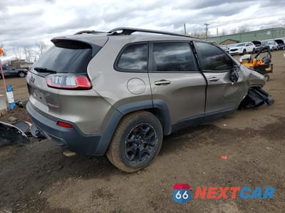 Trzecie zdjęcie samochodu z tyłu: 2019 JEEP CHEROKEE TRAILHAWK VIN:1C4PJMBX7KD190257 - miniatura