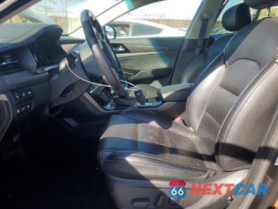 Zdjęcie 7 z 11 samochodu: 2020 KIA CADENZA TECHNOLOGY VIN:KNALC4J18L5234068 - miniatura