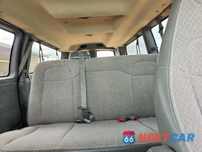 Zdjęcie 10 z 12 samochodu: 2016 CHEVROLET EXPRESS G3500 LT VIN:1GAZGPFG1G1162362 - miniatura