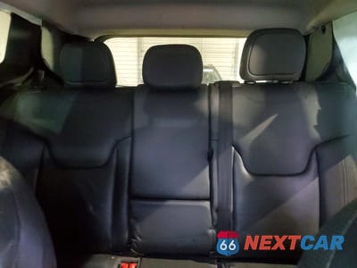 Zdjęcie 10 z 13 samochodu: 2021 JEEP RENEGADE LIMITED VIN:ZACNJDD12MPM27822 - miniatura