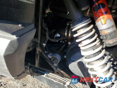 Zdjęcie 7 z 11 samochodu: 2023 KAWASAKI KRF 1000 D VIN:JKARFCD16PB503082 - miniatura