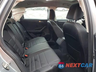 Zdjęcie 10 z 11 samochodu: 2022 VOLKSWAGEN JETTA SE VIN:3VW7M7BU6NM012604 - miniatura