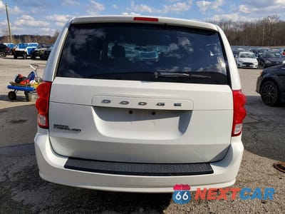 Zdjęcie 6 z 13 samochodu: 2015 DODGE GRAND CARAVAN SE VIN:2C4RDGBG5FR543017 - miniatura