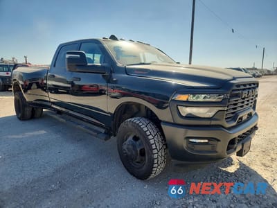 Czwarte zdjęcie samochodu z boku: 2025 RAM 3500 TRADESMAN VIN:3C63RRGL0SG503413 - miniatura