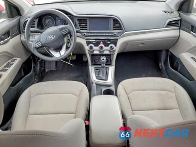 Zdjęcie 8 z 12 samochodu: 2019 HYUNDAI ELANTRA SEL VIN:KMHD84LF7KU779423 - miniatura