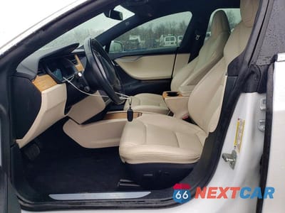 Zdjęcie 7 z 11 samochodu: 2021 TESLA MODEL S VIN:5YJSA1E2XMF426288 - miniatura