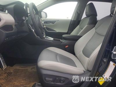 Zdjęcie 7 z 12 samochodu: 2023 TOYOTA RAV4 LIMITED VIN:JTMN1RFV1PD095407 - miniatura