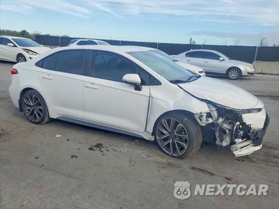 Czwarte zdjęcie samochodu z boku: 2021 TOYOTA COROLLA SE VIN:5YFS4MCE0MP067673 - miniatura