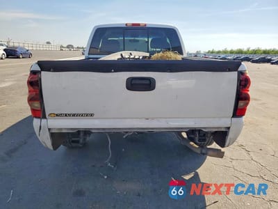 Zdjęcie 6 z 13 samochodu: 2002 CHEVROLET SILVERADO C1500 VIN:2GCEC19V421423074 - miniatura