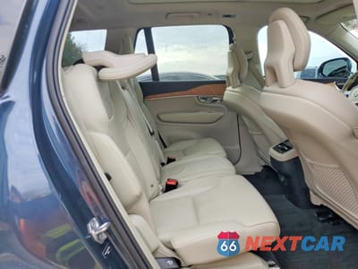 Zdjęcie 10 z 12 samochodu: 2021 VOLVO XC90 T6 MOMENTUM VIN:YV4A22PK2M1729969 - miniatura